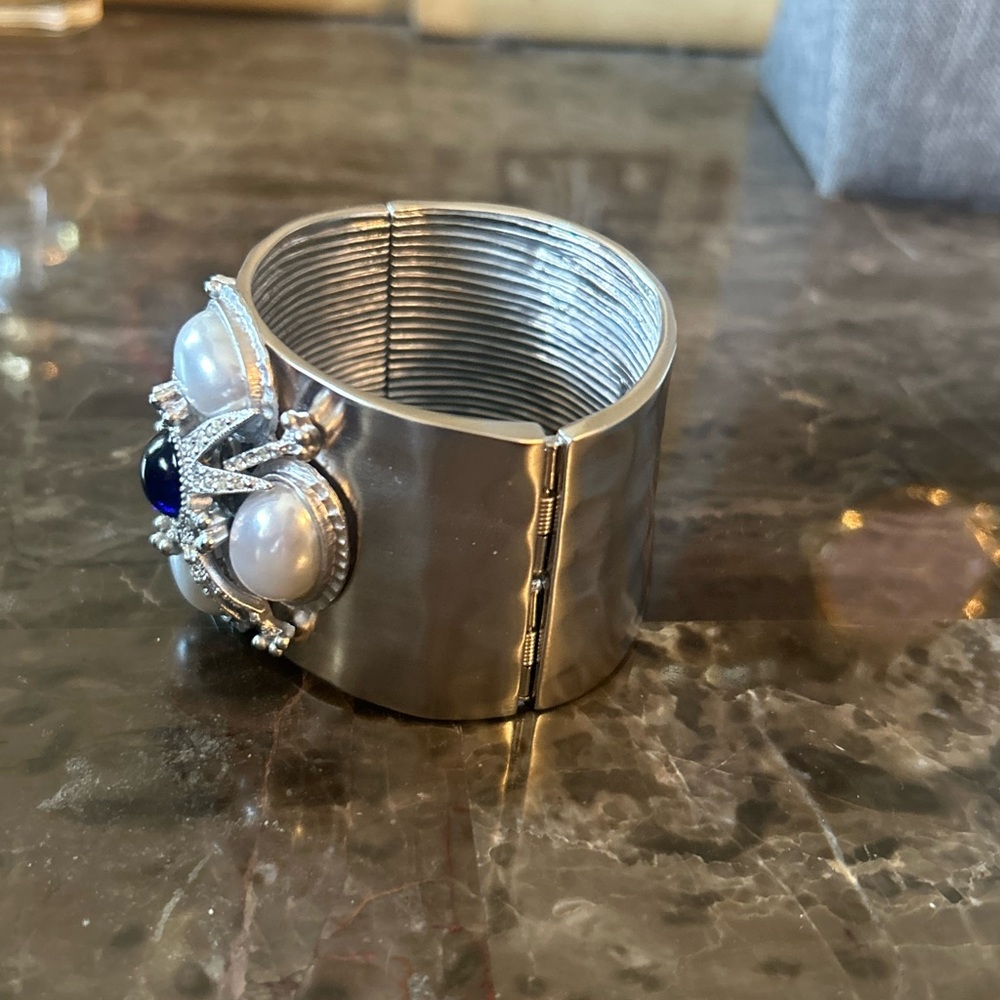 St Johns silver cuff - Picture 3 of 4
